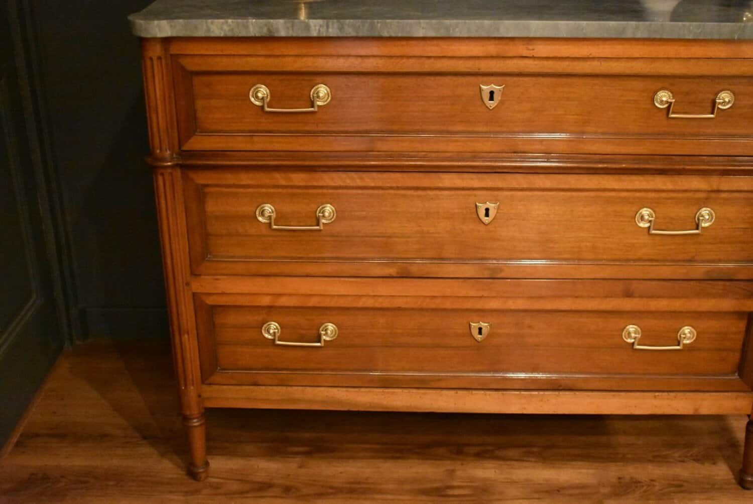 Louis XVI Walnut Chest Of Drawers - JAA