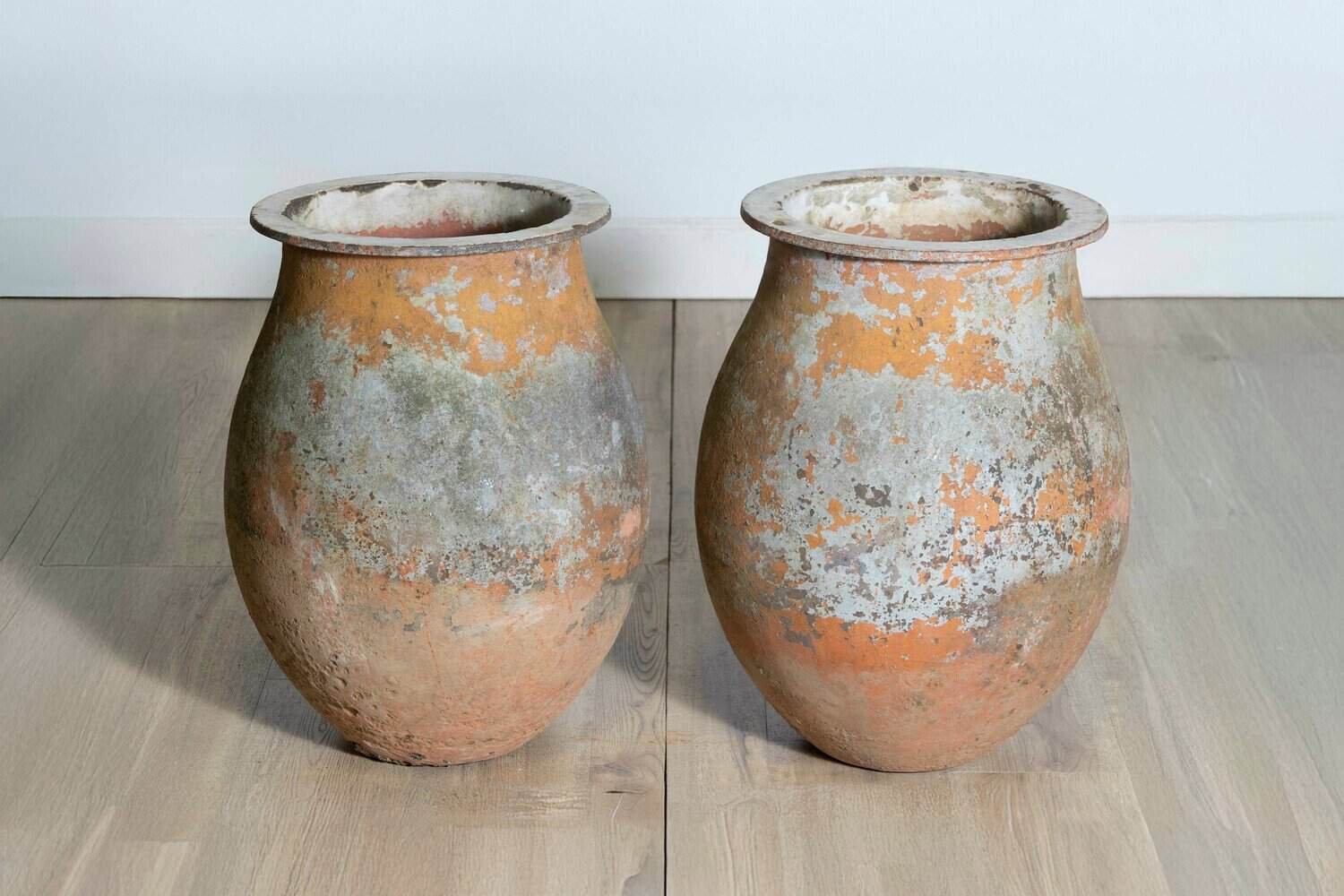 French 19th Century Pair of Cast Iron Jars - JAA