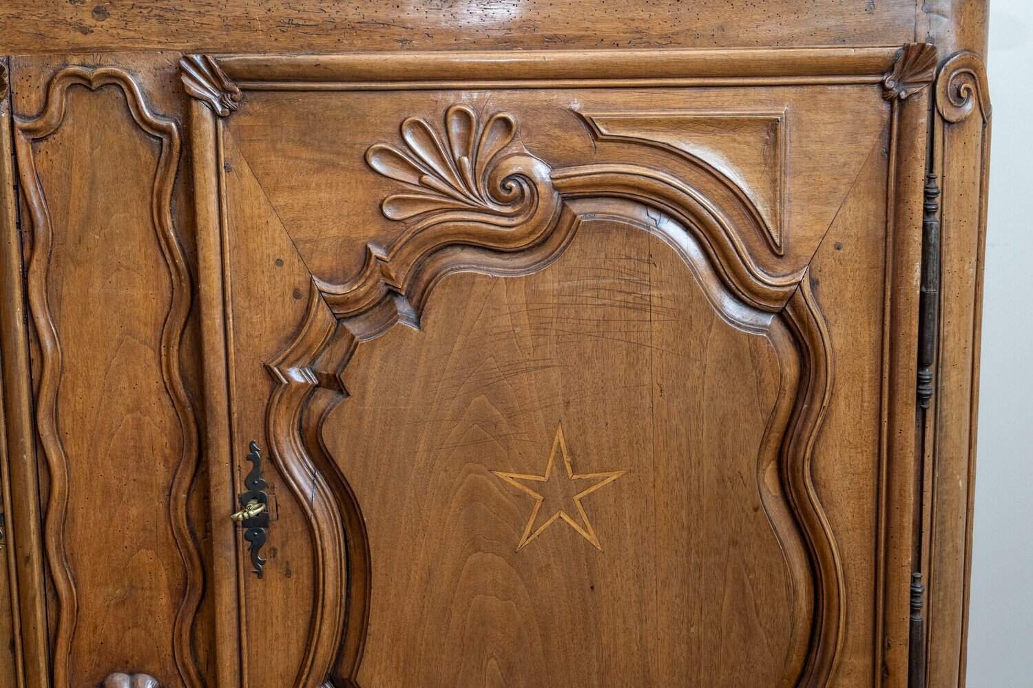 French 1750s Louis XV Period Walnut Buffet with Star Inlay and Carved Shells - JAA