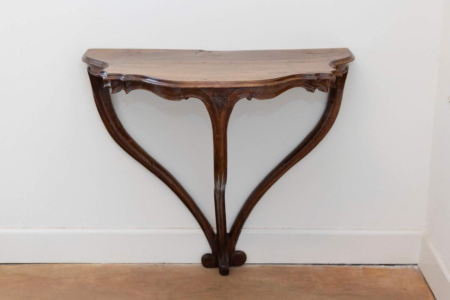 Italian Rococo Late 18th Century Walnut Console Table with Authentic Patina - JAA