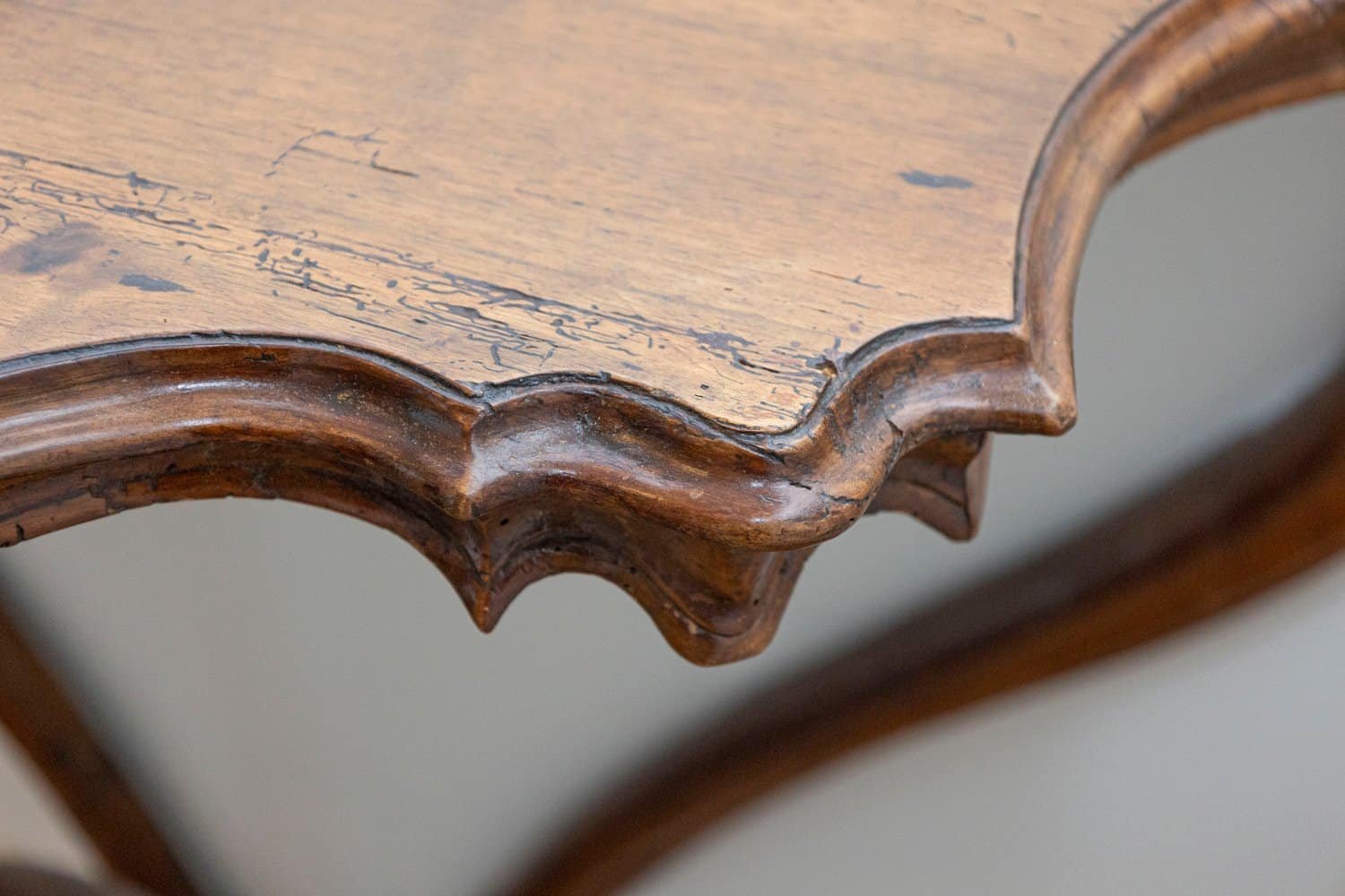 Italian Rococo Late 18th Century Walnut Console Table with Authentic Patina - JAA