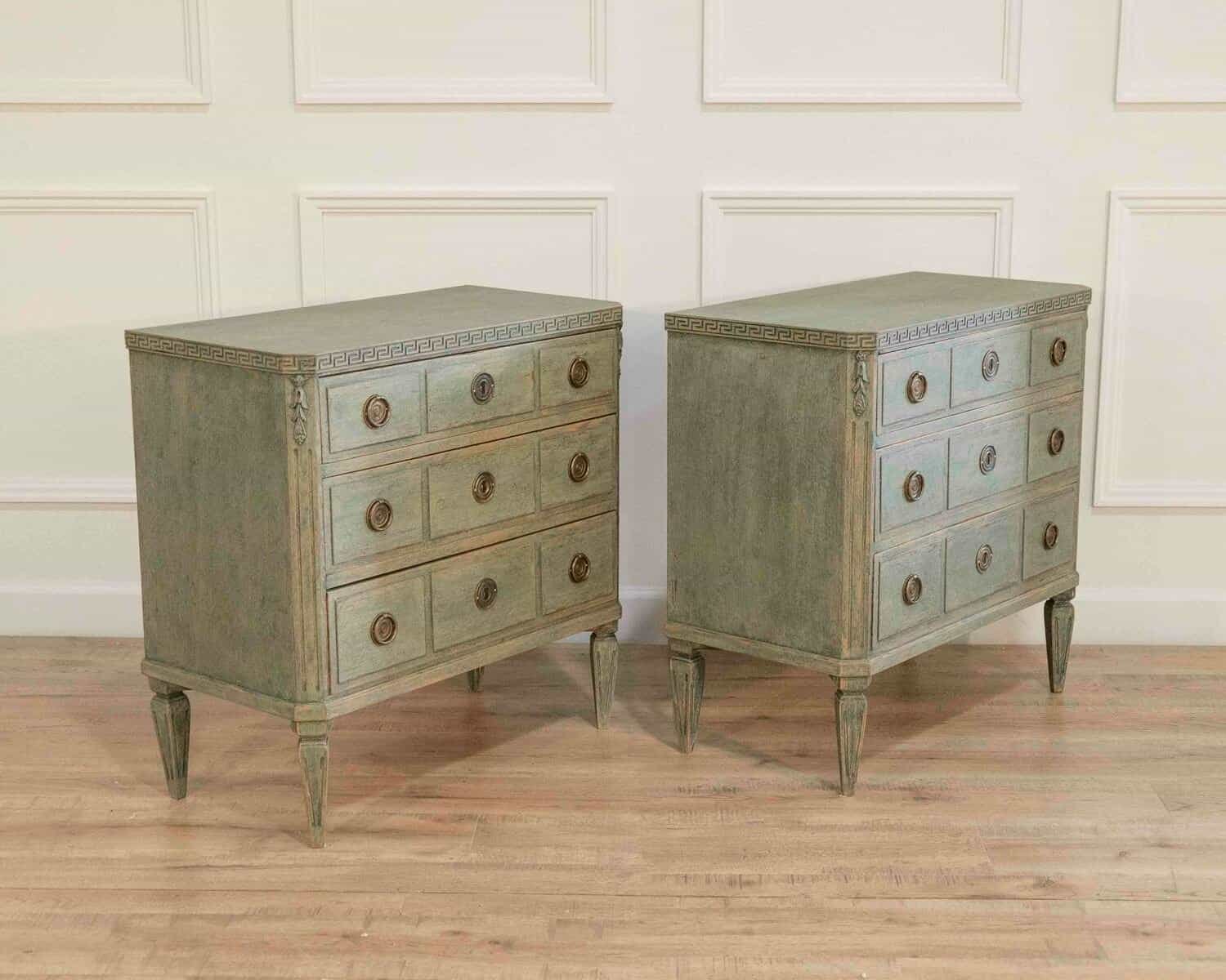 Pair of Stunning Swedish chest of drawers, richly carved, circa 100 years old. - JAA