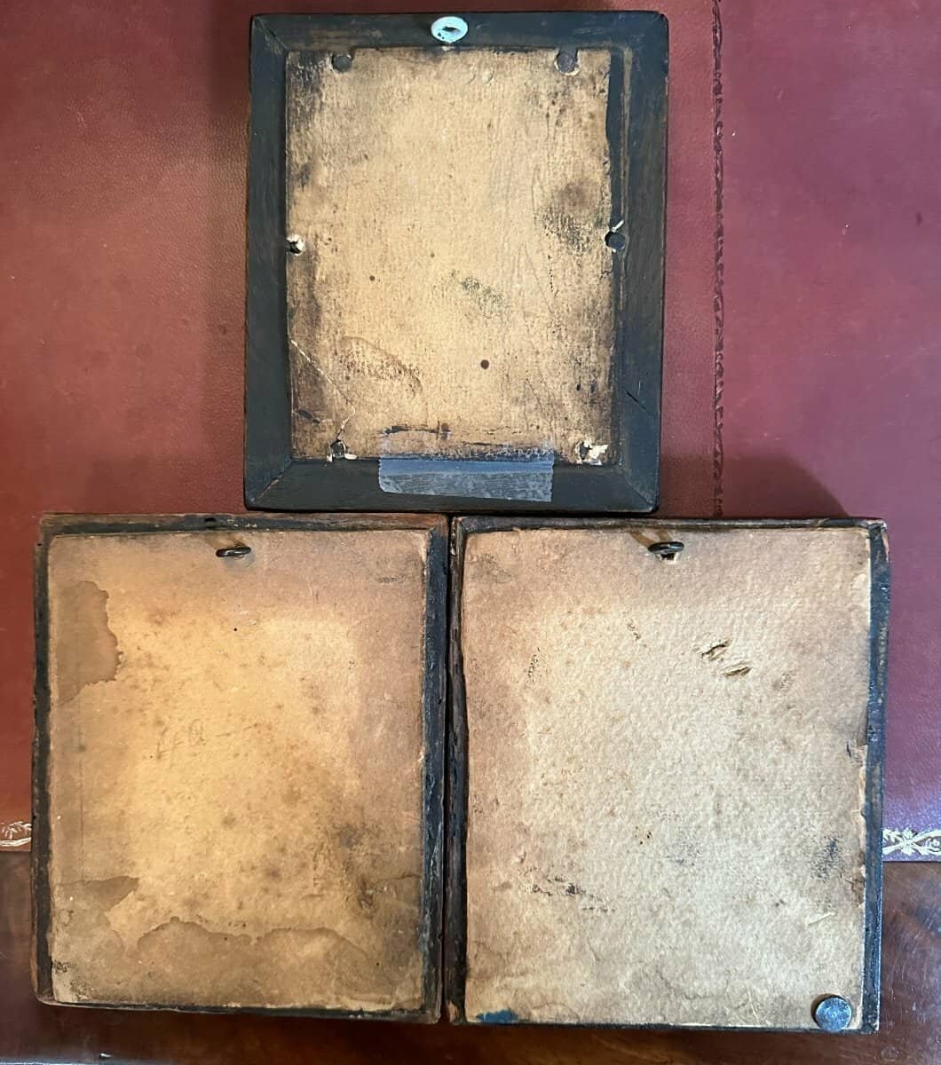 Swiss 19th Century Set of Three Haute Époque Miniatures on Porcelain - JAA