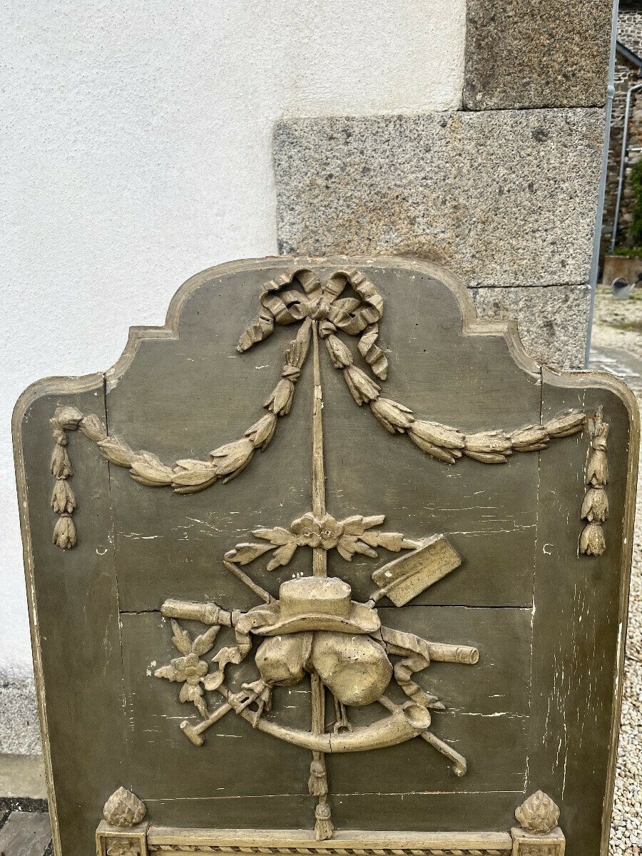 Italian 18th Century Neoclassical Lacquered and Gilded Demi-Lune Console - JAA