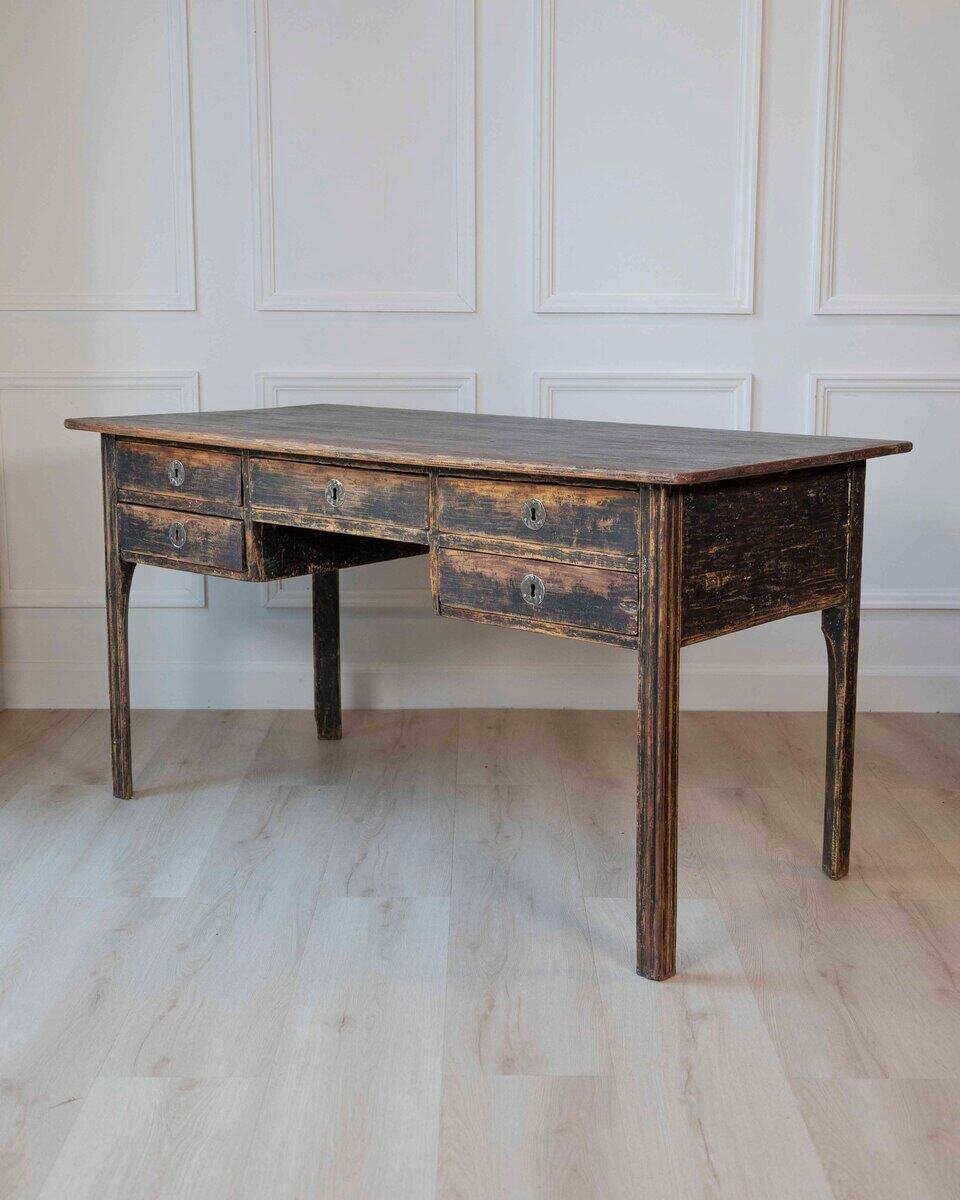 Swedish 18th Century Gustavian Painted Desk, c.1780 - JAA