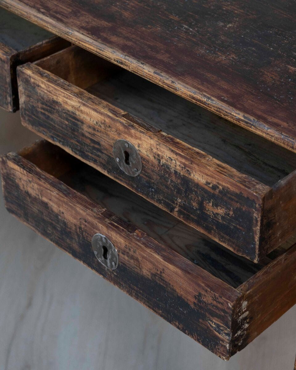 Swedish 18th Century Gustavian Painted Desk, c.1780 - JAA