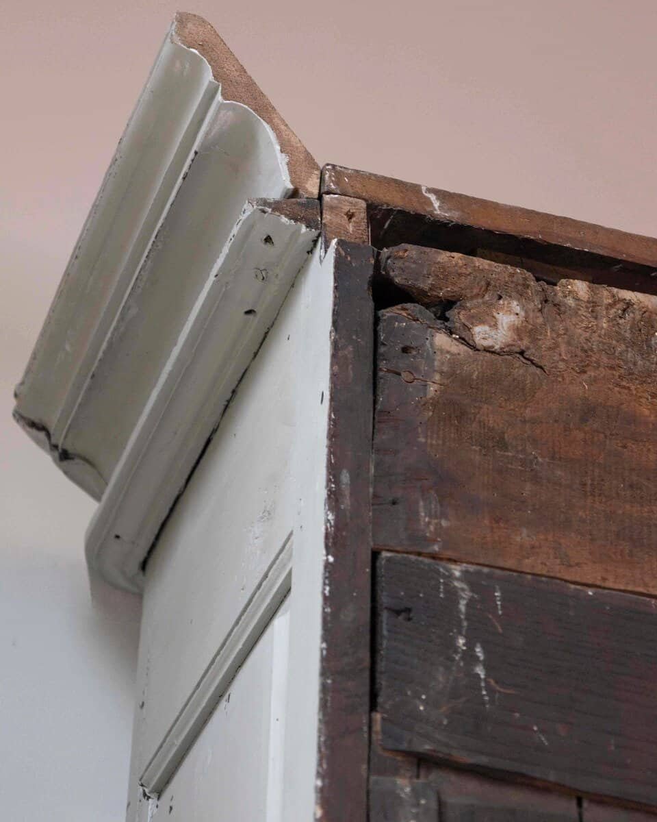 Southwestern French 1760s Louis XV Buffet à Deux-Corps with Chicken Wire Doors - JAA