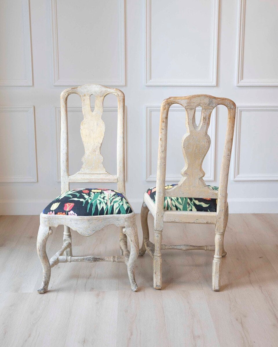 Pair of Swedish Rococo Period 18th Century Side Chairs with Carved Splats - JAA