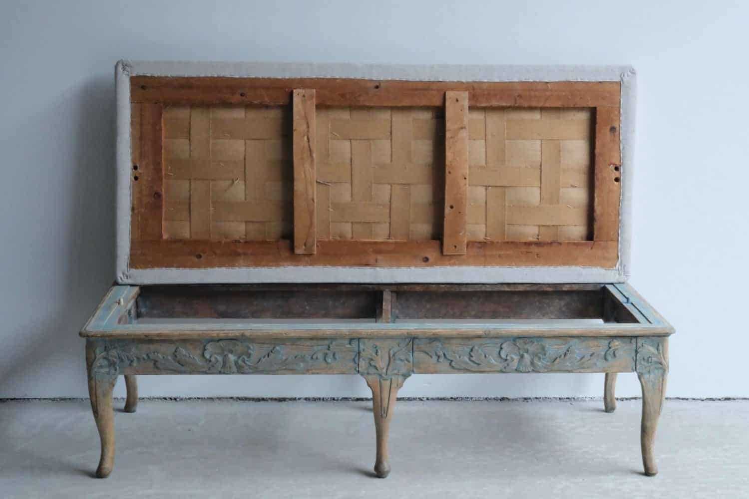 Swedish 18th Century Rococo Bench, c.1770 - JAA