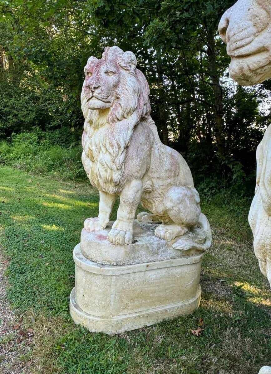 English 20th Century Pair of Monumental Cast-Stone Lions on Pedestals with Weathered Patinas - JAA