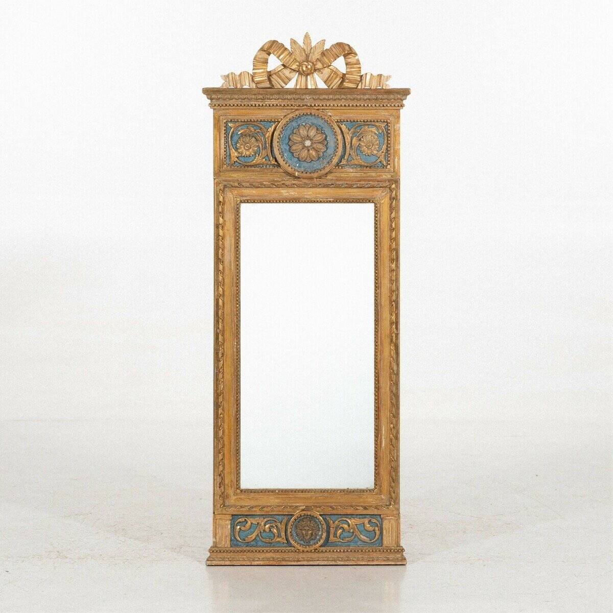 Beautiful Gustavian Stockholms work mirror, scraped down to original paint, circa 1800 - JAA