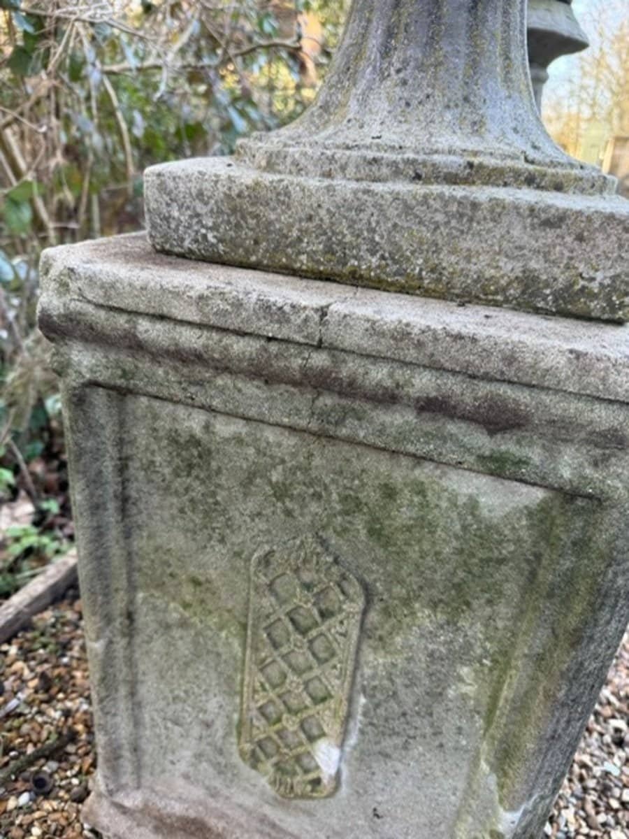 English Late 20th Century Pair of Composite Stone Urns on Pedestals - JAA