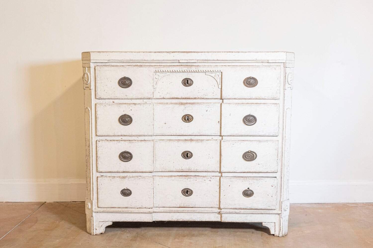 Period Gustavian 1780s Swedish Painted Breakfront Commode with Carved Medallions - JAA