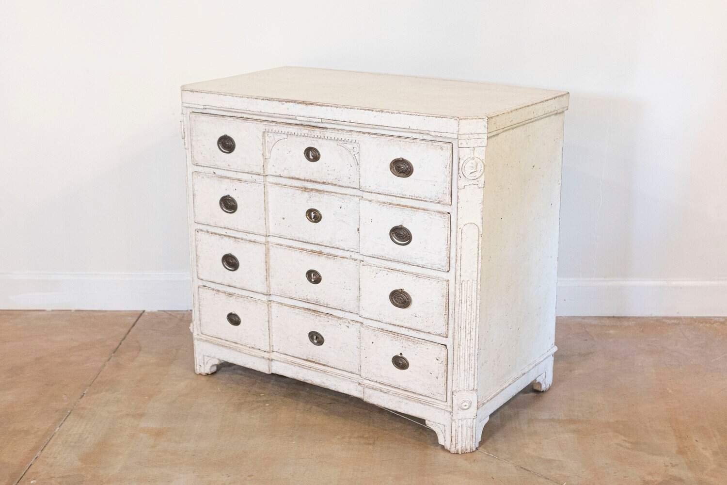 Period Gustavian 1780s Swedish Painted Breakfront Commode with Carved Medallions - JAA