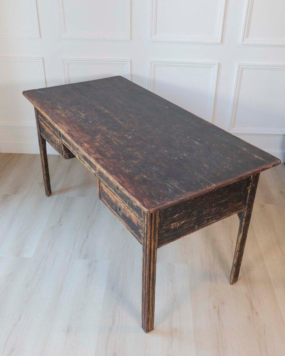 Swedish 18th Century Gustavian Painted Desk, c.1780 - JAA