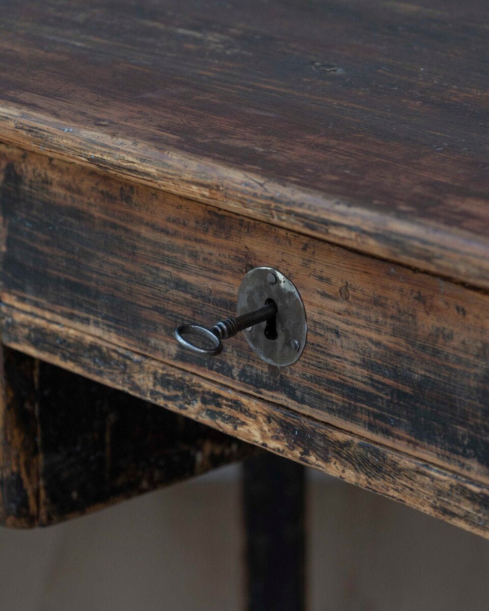 Swedish 18th Century Gustavian Painted Desk, c.1780 - JAA