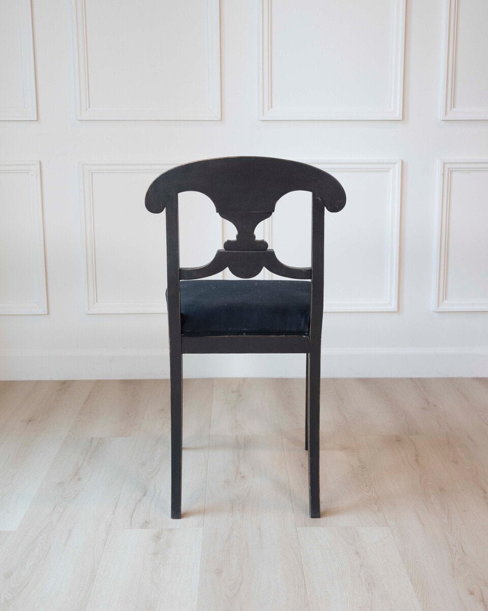 Set of 12 Swedish 19th Century Dining Chairs - JAA