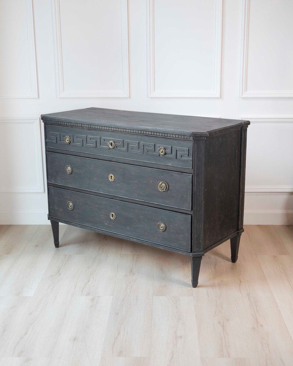 Swedish Gustavian Chest of Drawers, Circa 1790 - JAA