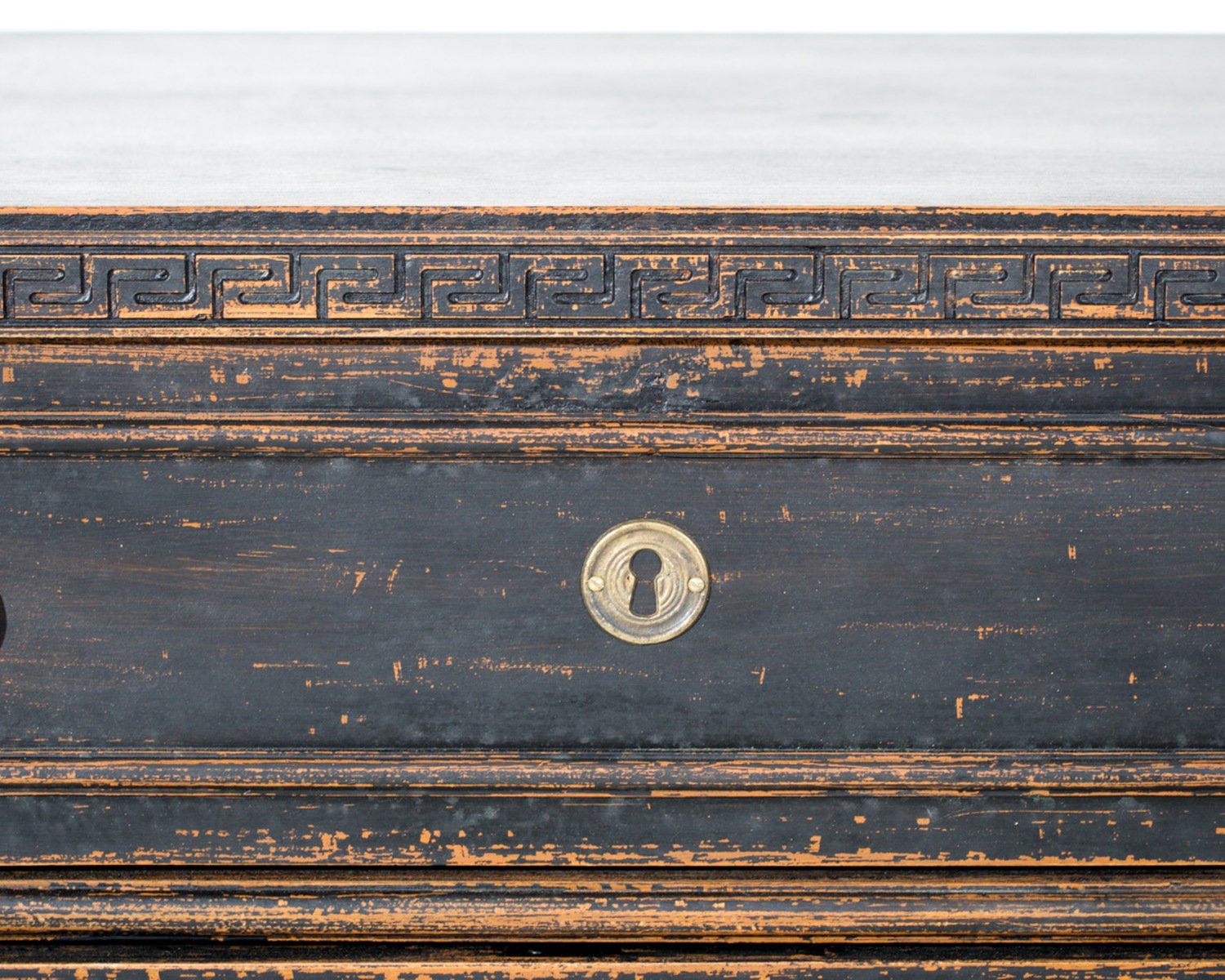 Pair of black Scandinavian chests of drawers, richly carved, 19th Century. - JAA