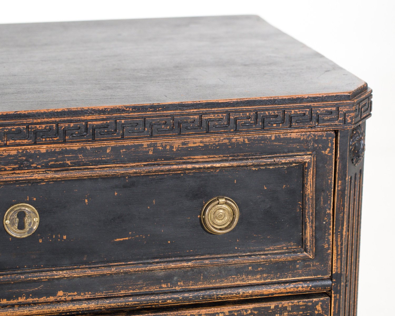 Pair of black Scandinavian chests of drawers, richly carved, 19th Century. - JAA