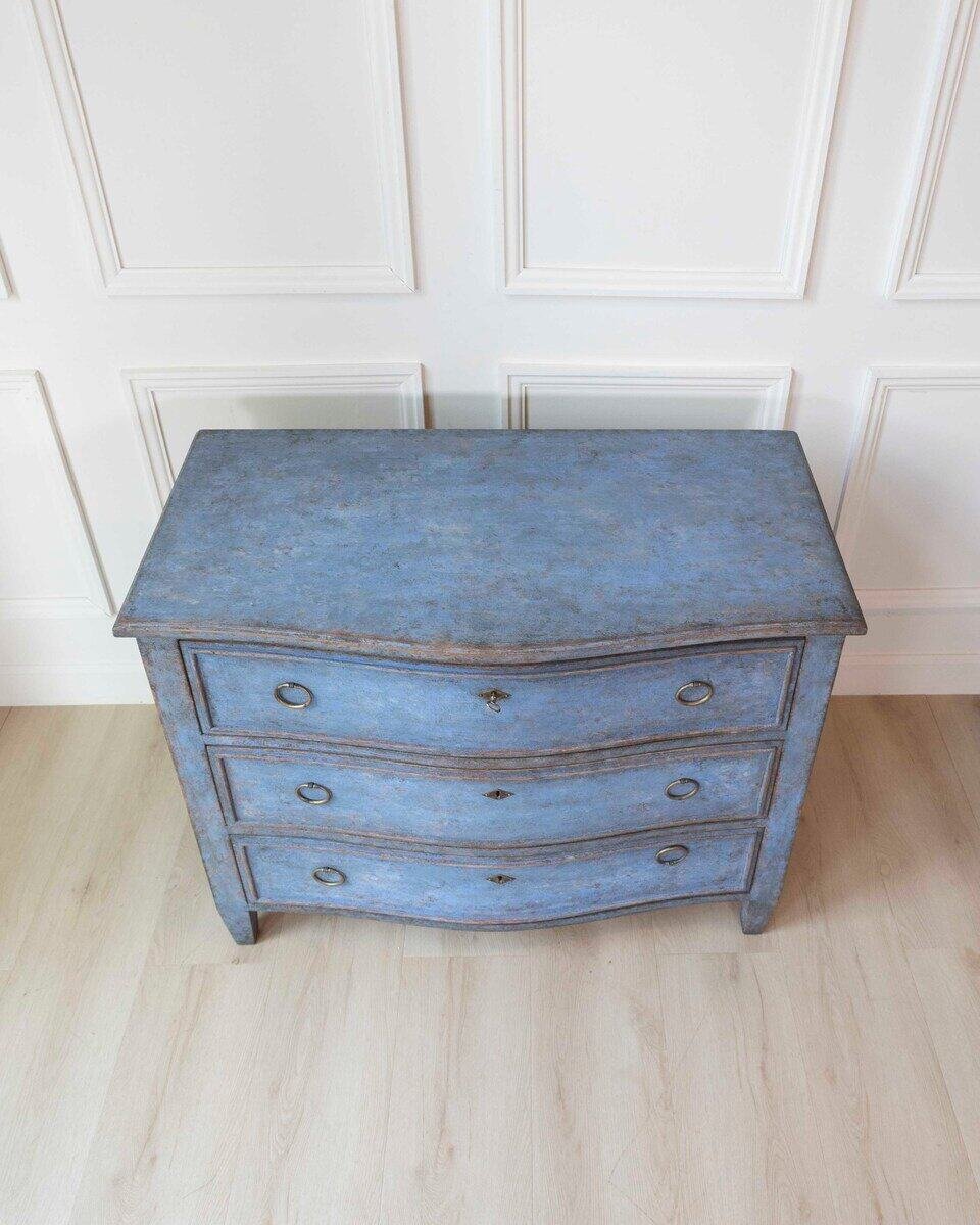Swedish Neoclassical Blue-Painted Chest of Drawers, c. 1900–1910 - JAA