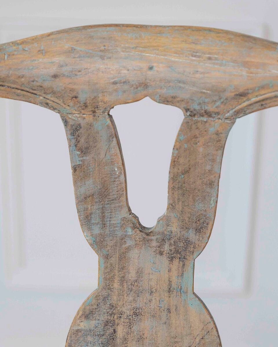 Pair of Swedish Rococo Period Dining Chairs with Vase-Form Splats, 18th Century - JAA