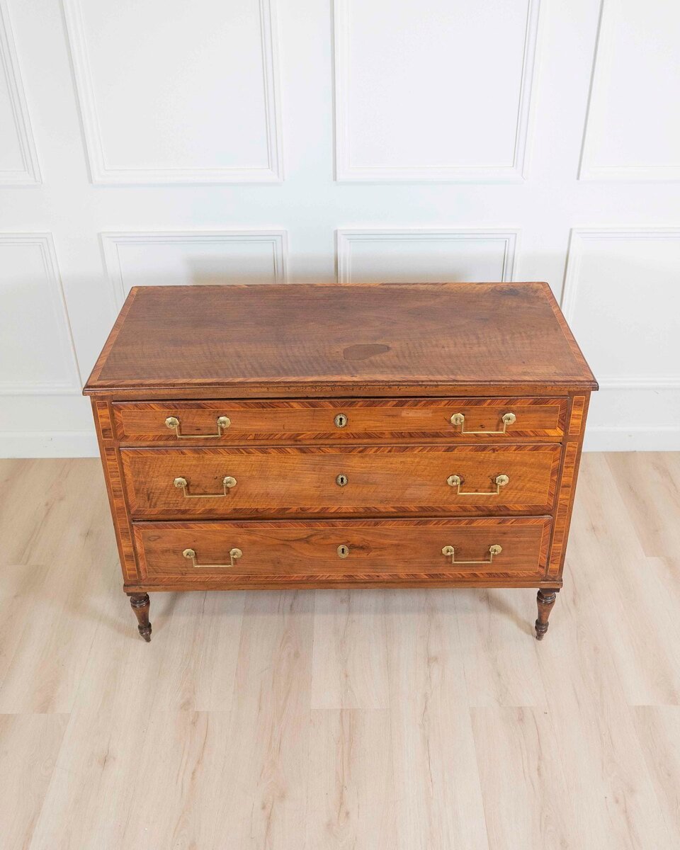 Italian Louis XVI Period Chest Of Drawers - JAA