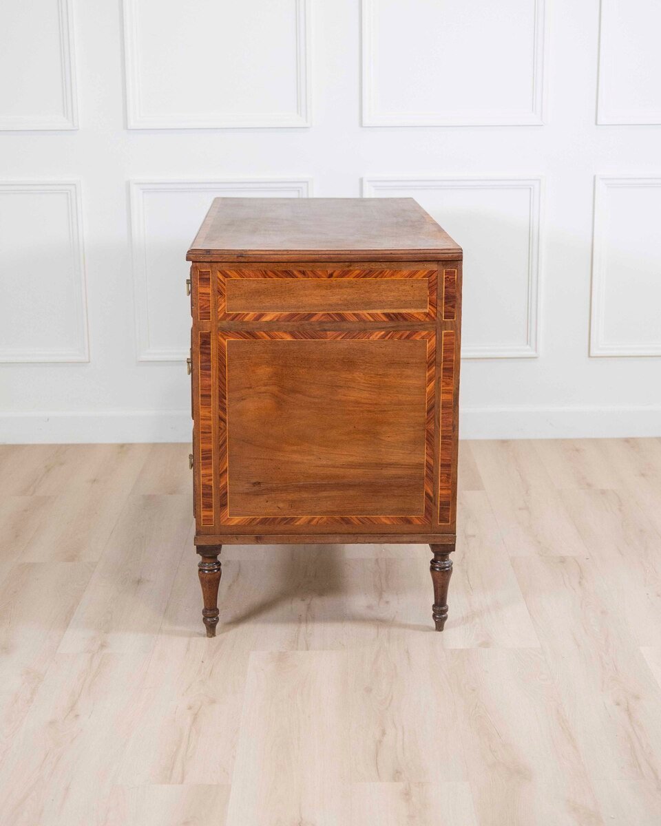 Italian Louis XVI Period Chest Of Drawers - JAA