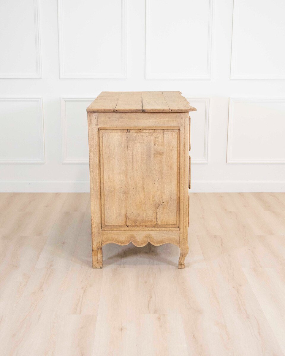 French 18th Century Natural Oak Chest of Drawers - JAA