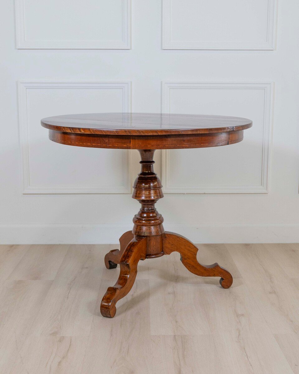 Italian Early 19th Century Round Inlaid Table - JAA