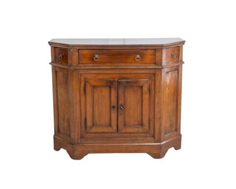 Italian Early 19th Century Chestnut Wood Sideboard