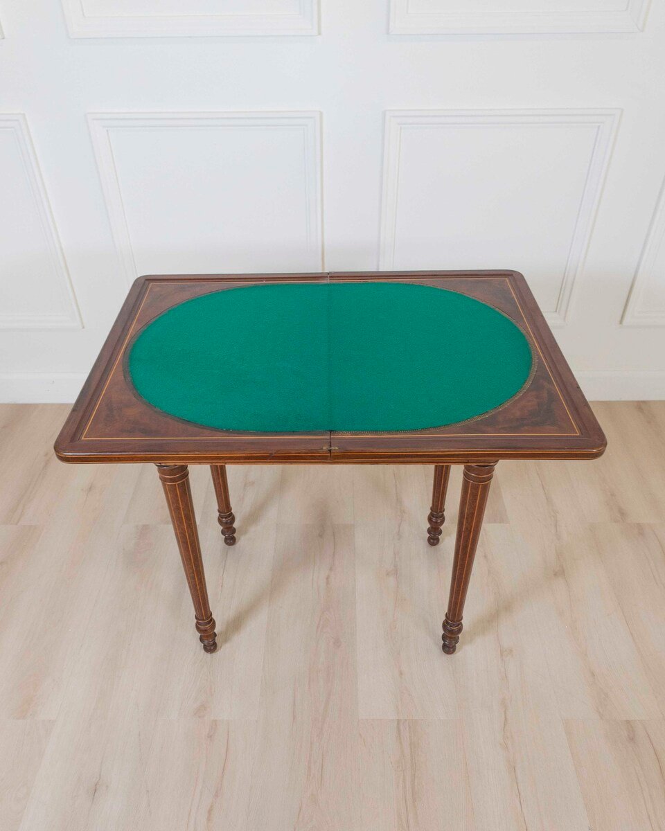Charles X 1820 maple and mahogany inlaid game table - JAA