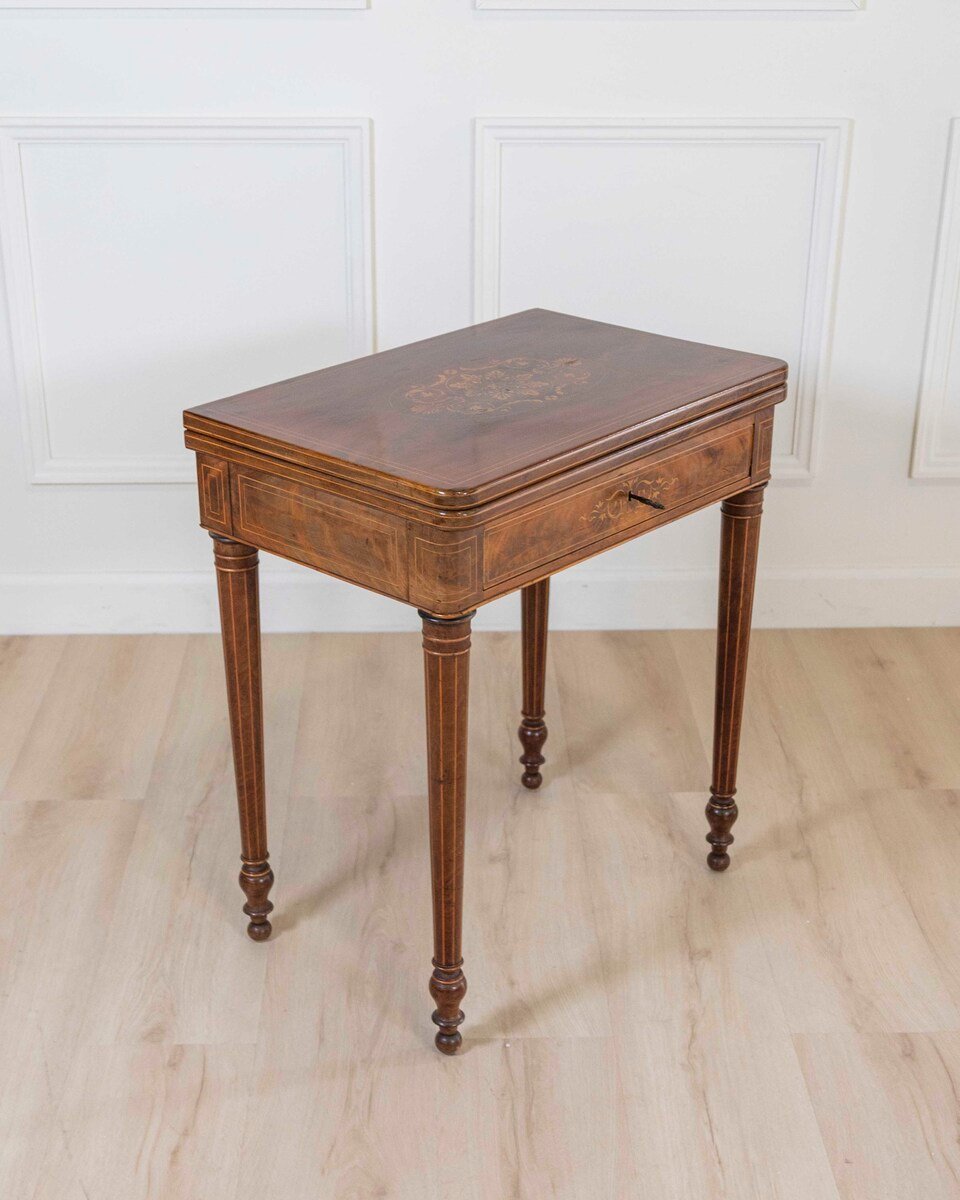 Charles X 1820 maple and mahogany inlaid game table - JAA