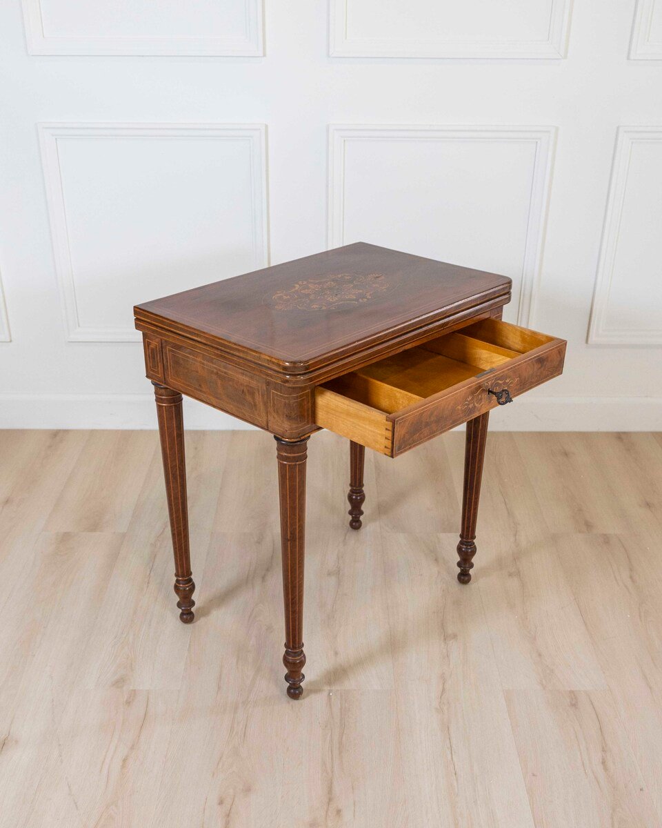 Charles X 1820 maple and mahogany inlaid game table - JAA