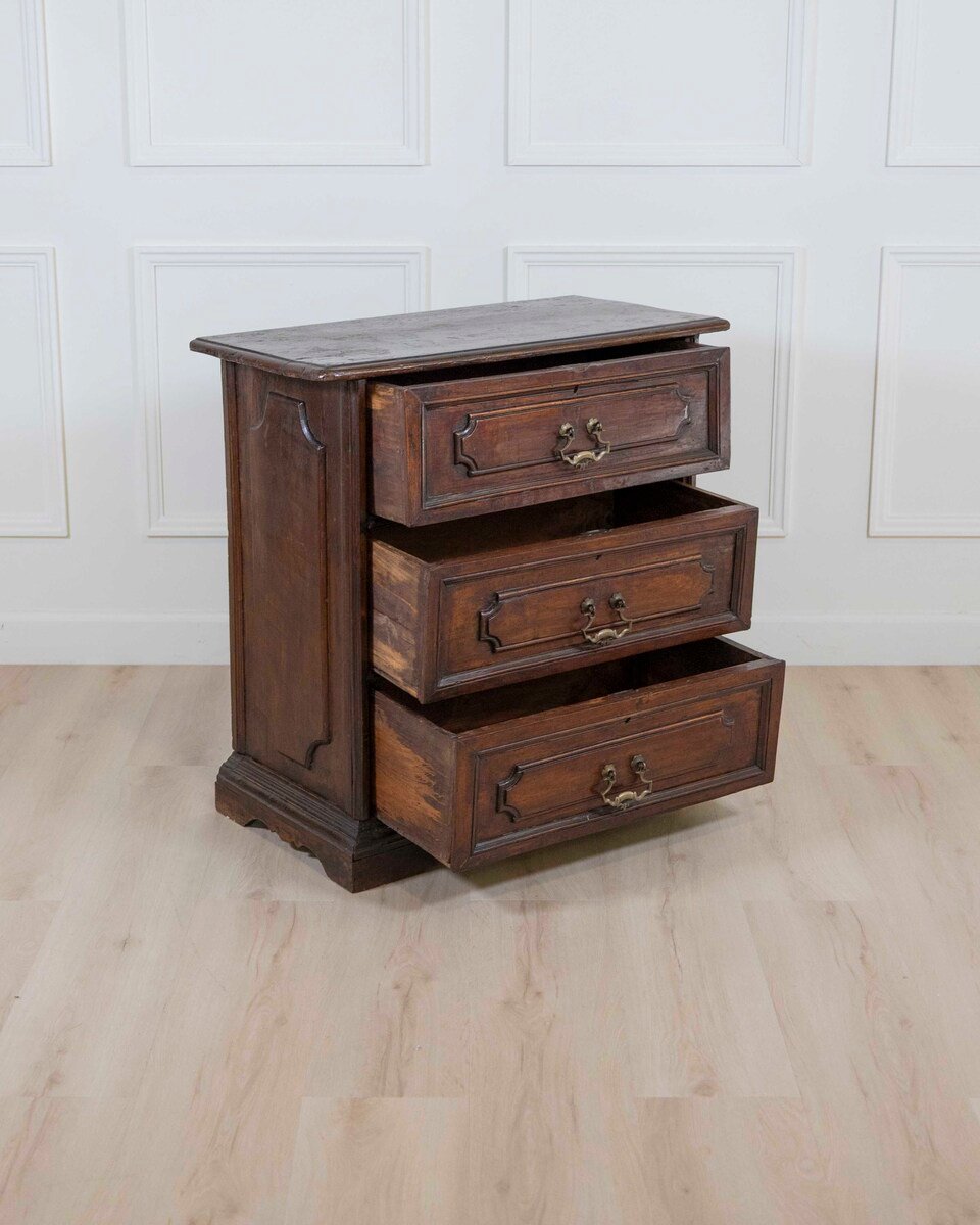 Italian 17th Century Emilian-Bolognese Chest of Drawers with Ashlar Front - JAA