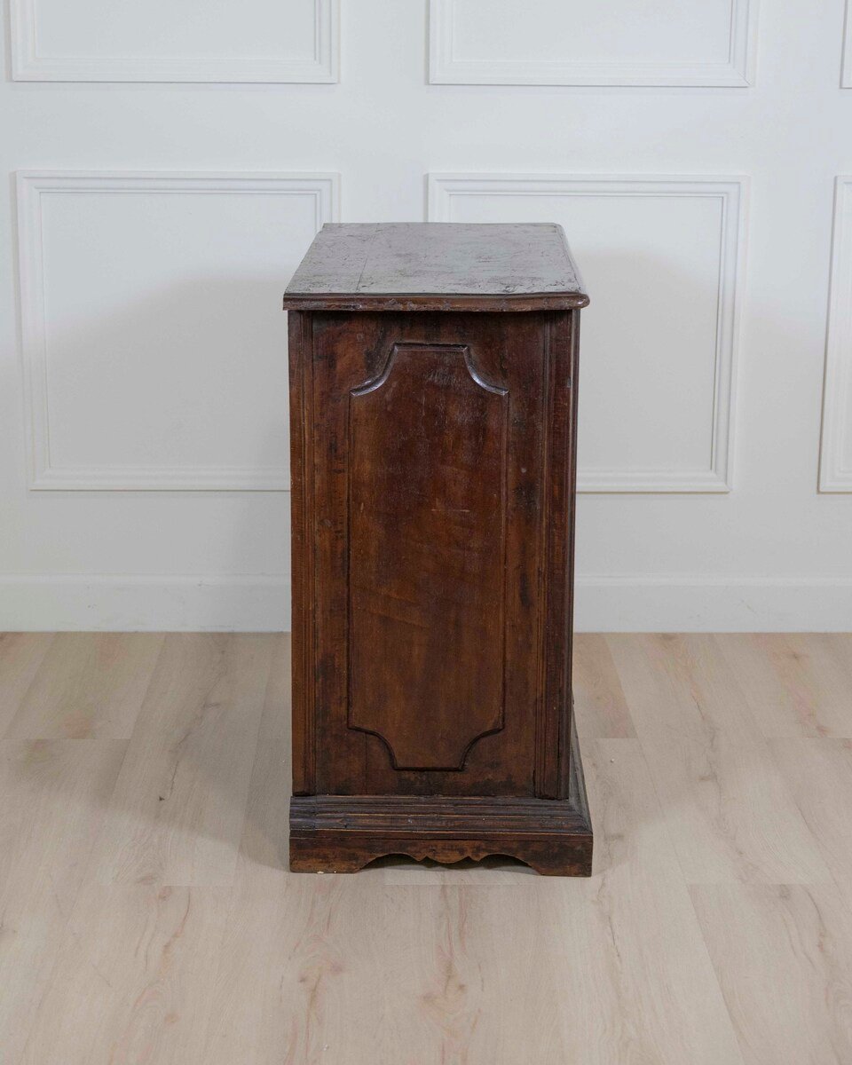 Italian 17th Century Emilian-Bolognese Chest of Drawers with Ashlar Front - JAA