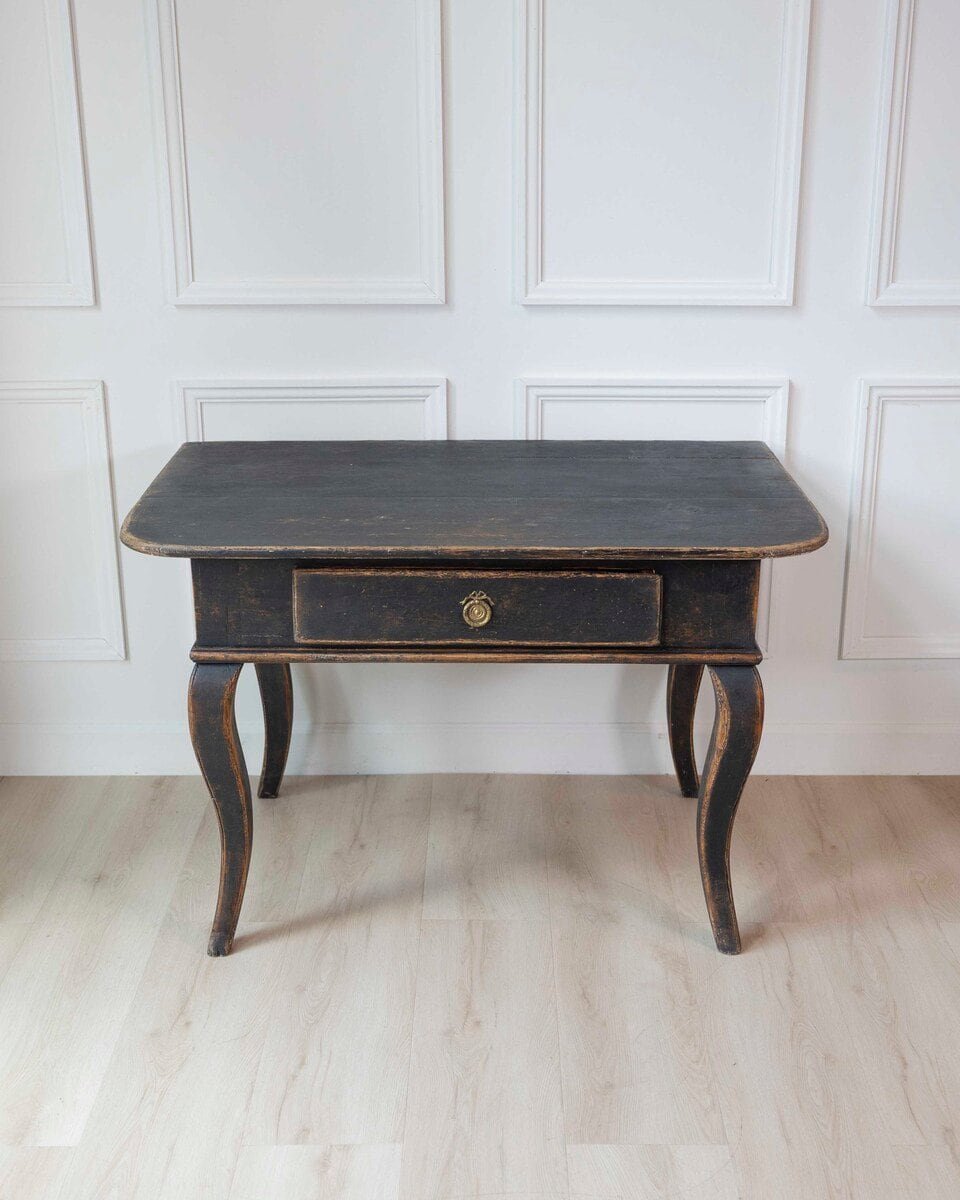 Swedish Early 19th Century Rococo Side Table with Curved Cabriole Legs - JAA