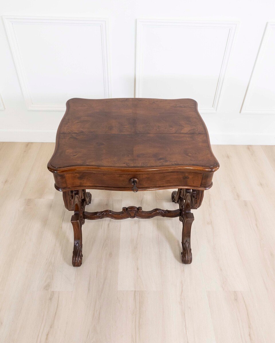 Work Table In Walnut From 1860 With Cherry Inlays Luigi Filippo - JAA