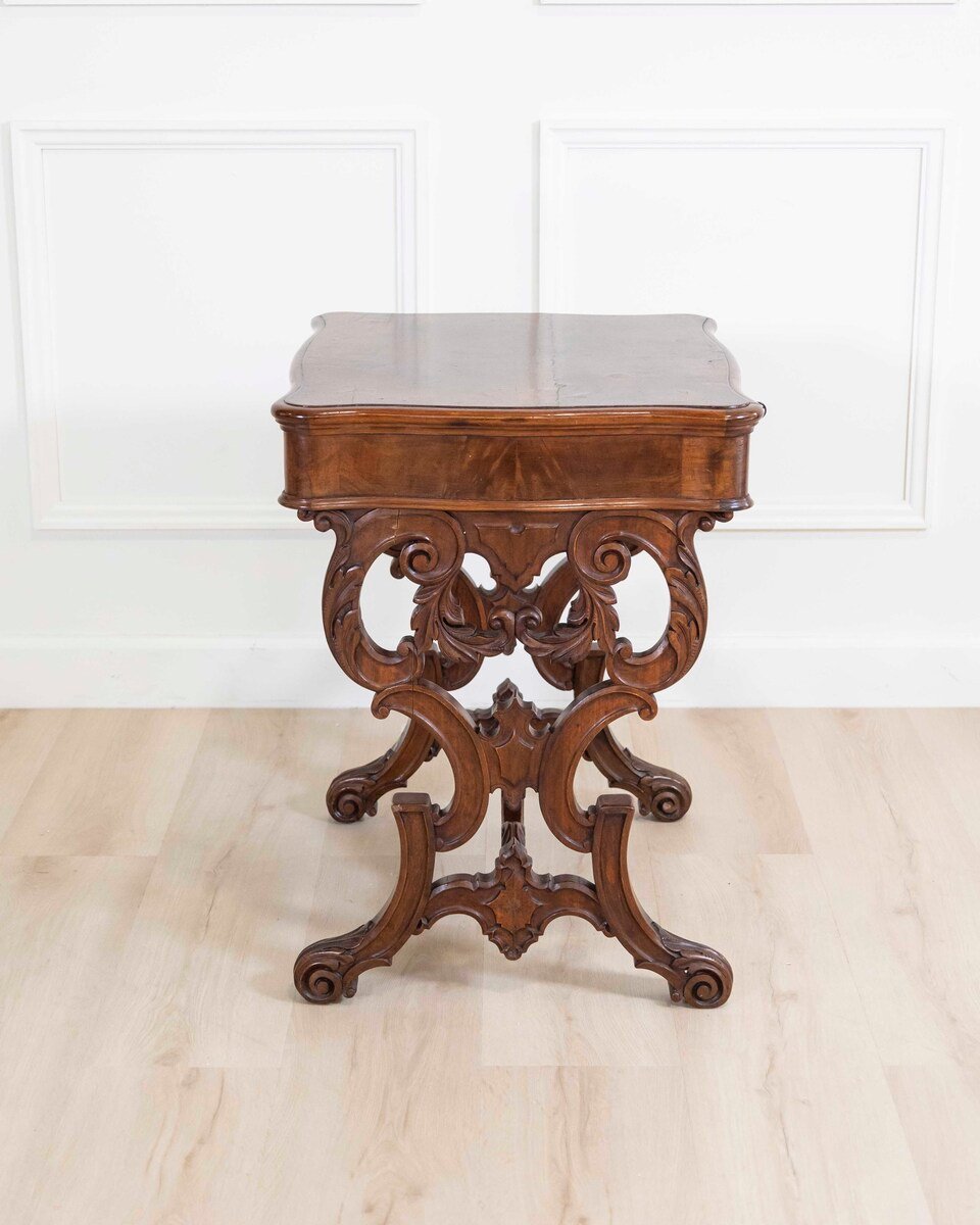 Work Table In Walnut From 1860 With Cherry Inlays Luigi Filippo - JAA