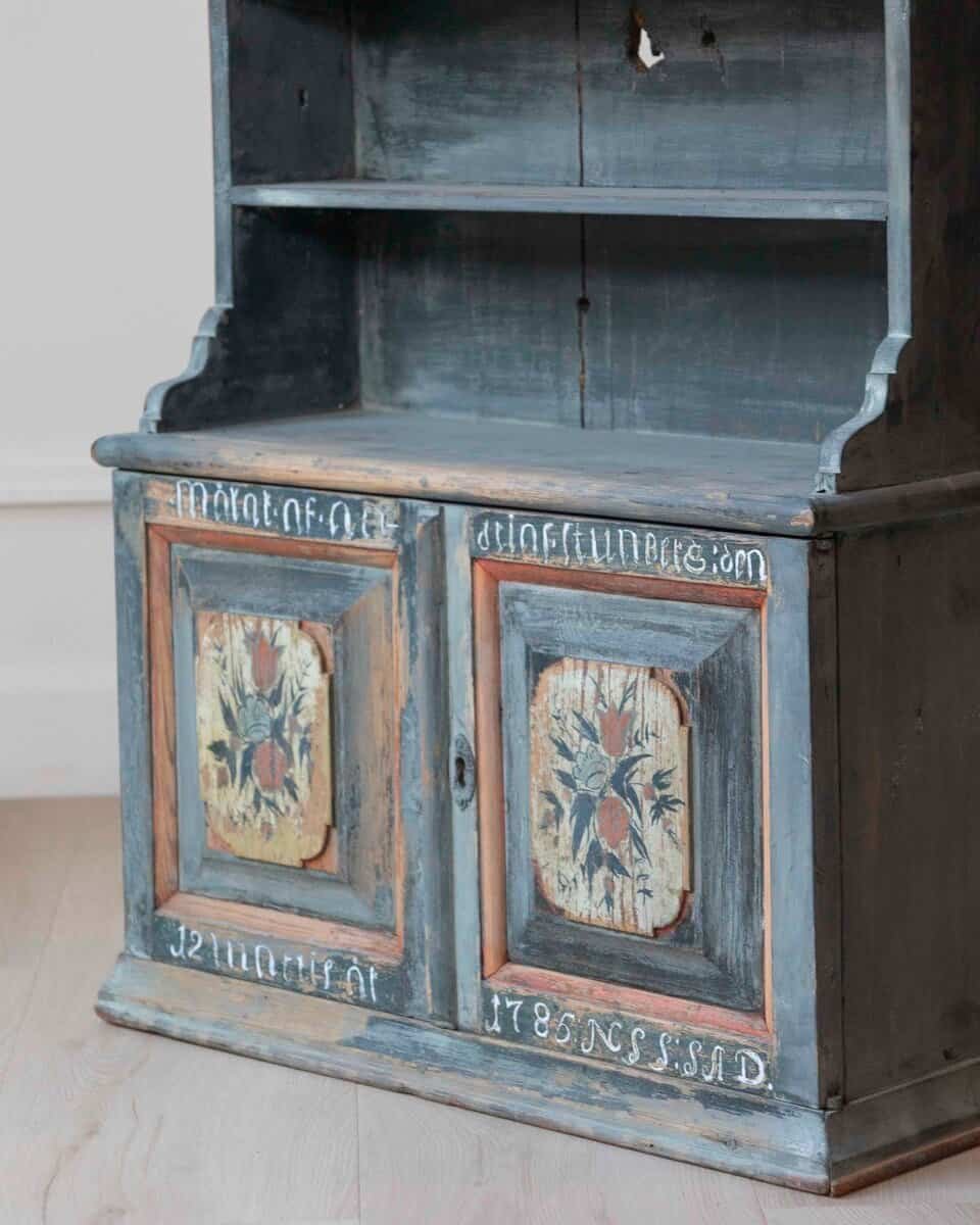 18th Century Swedish Gustavian Hanging Cupboard - JAA