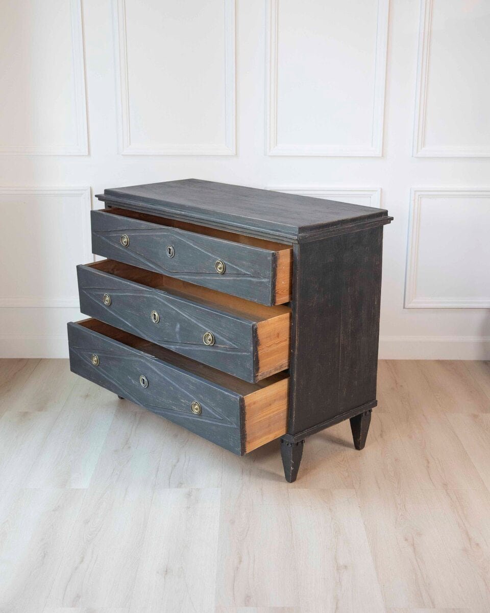 Swedish 19th Century Chest of Drawers, c.1840 - JAA