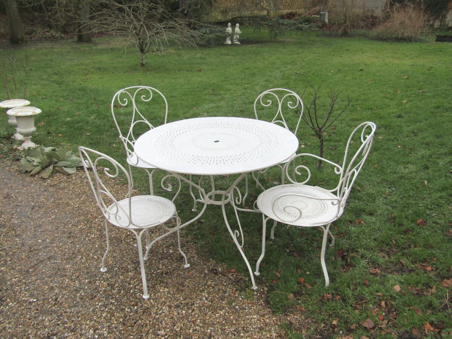 Wrought iron garden furniture set