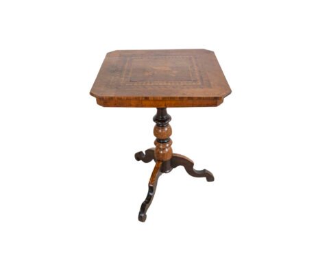 Italian 19th Century Rolo Inlaid Center Table