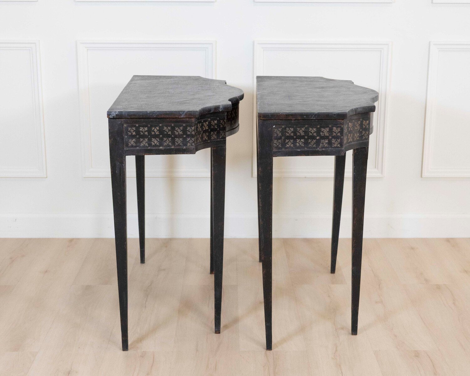 Pair of Italian Neoclassical Painted Console Tables, Late 19th Century - JAA