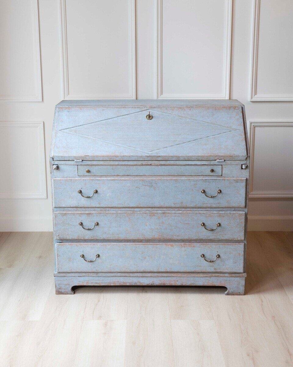 19th-Century Swedish Painted Secretary in Blue with White Highlights, circa 1830–1850 - JAA