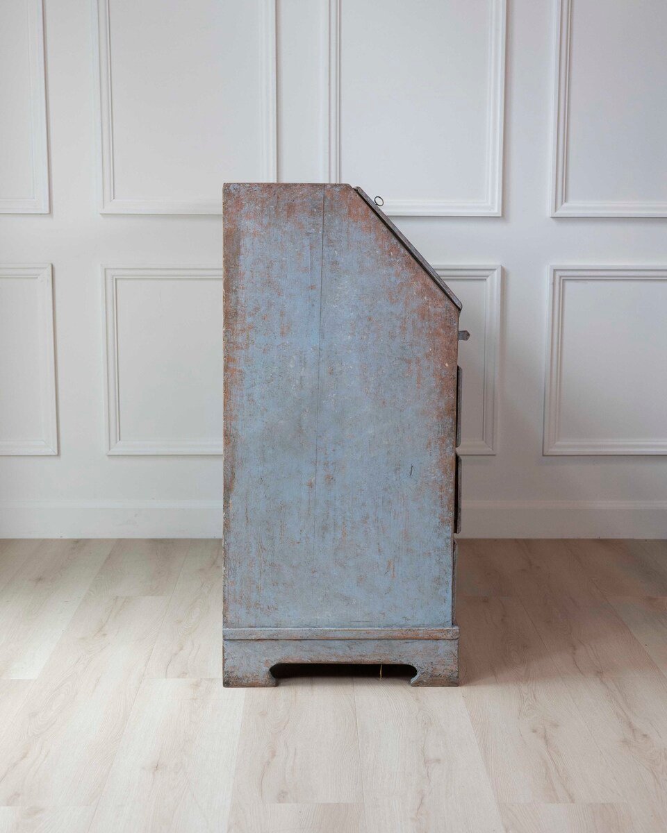 19th-Century Swedish Painted Secretary in Blue with White Highlights, circa 1830–1850 - JAA