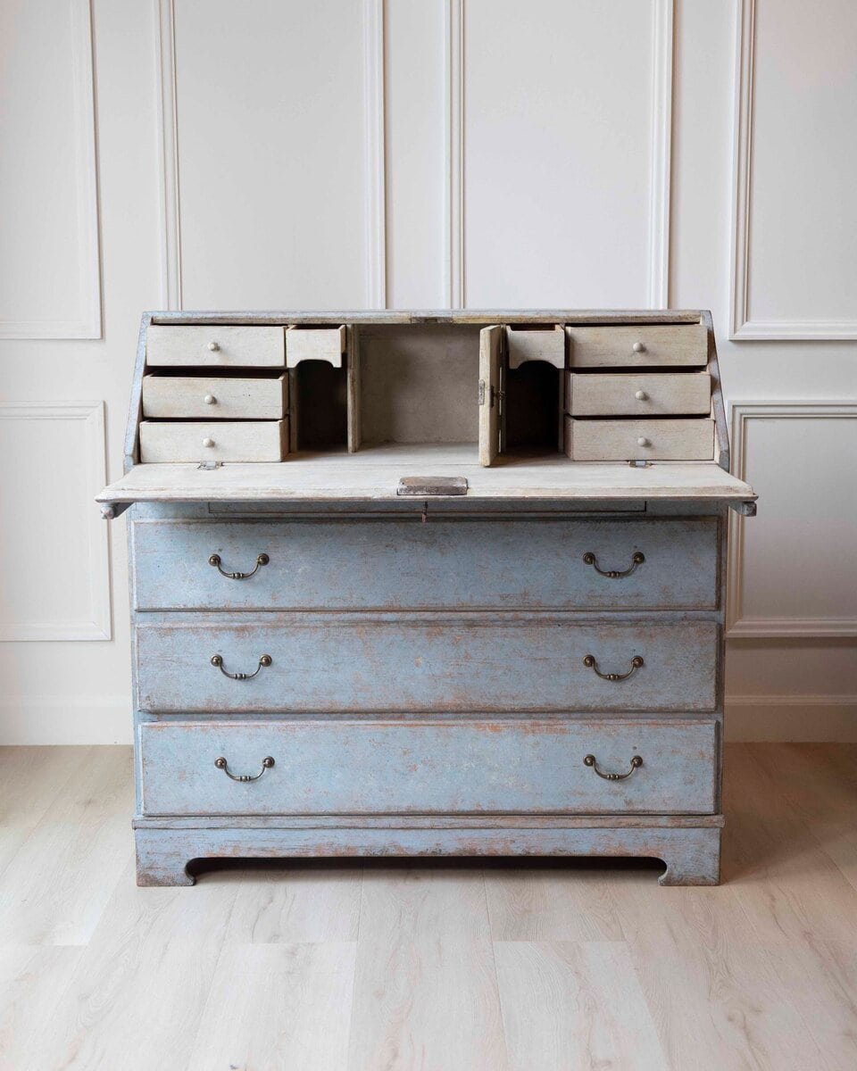19th-Century Swedish Painted Secretary in Blue with White Highlights, circa 1830–1850 - JAA