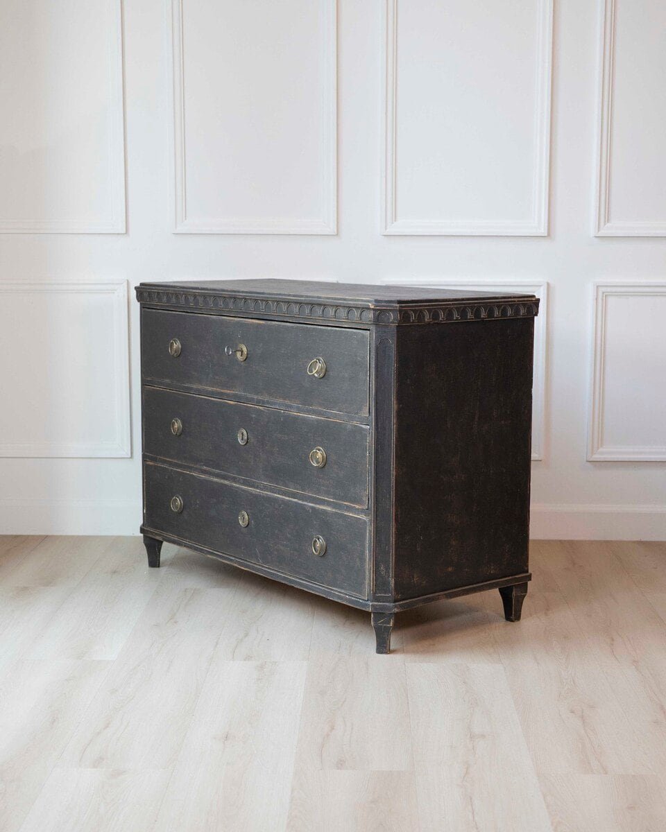 ON HOLD - Swedish Black-Painted Pine Chest of Drawers, 19th Century - JAA