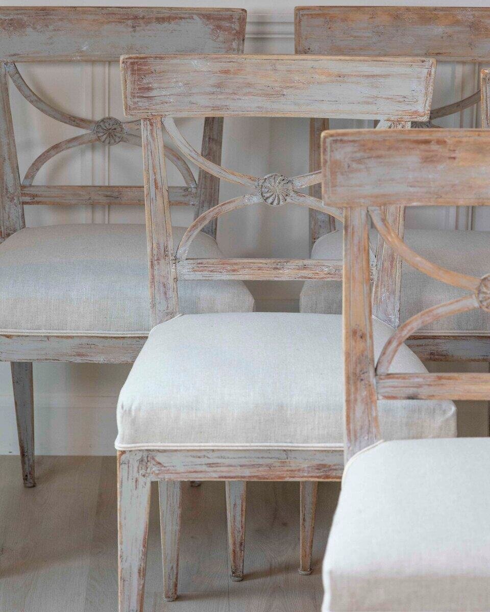 ON HOLD - Set of Six Swedish Neoclassical Dining Chairs with Curule Backrests, 19th Century - JAA
