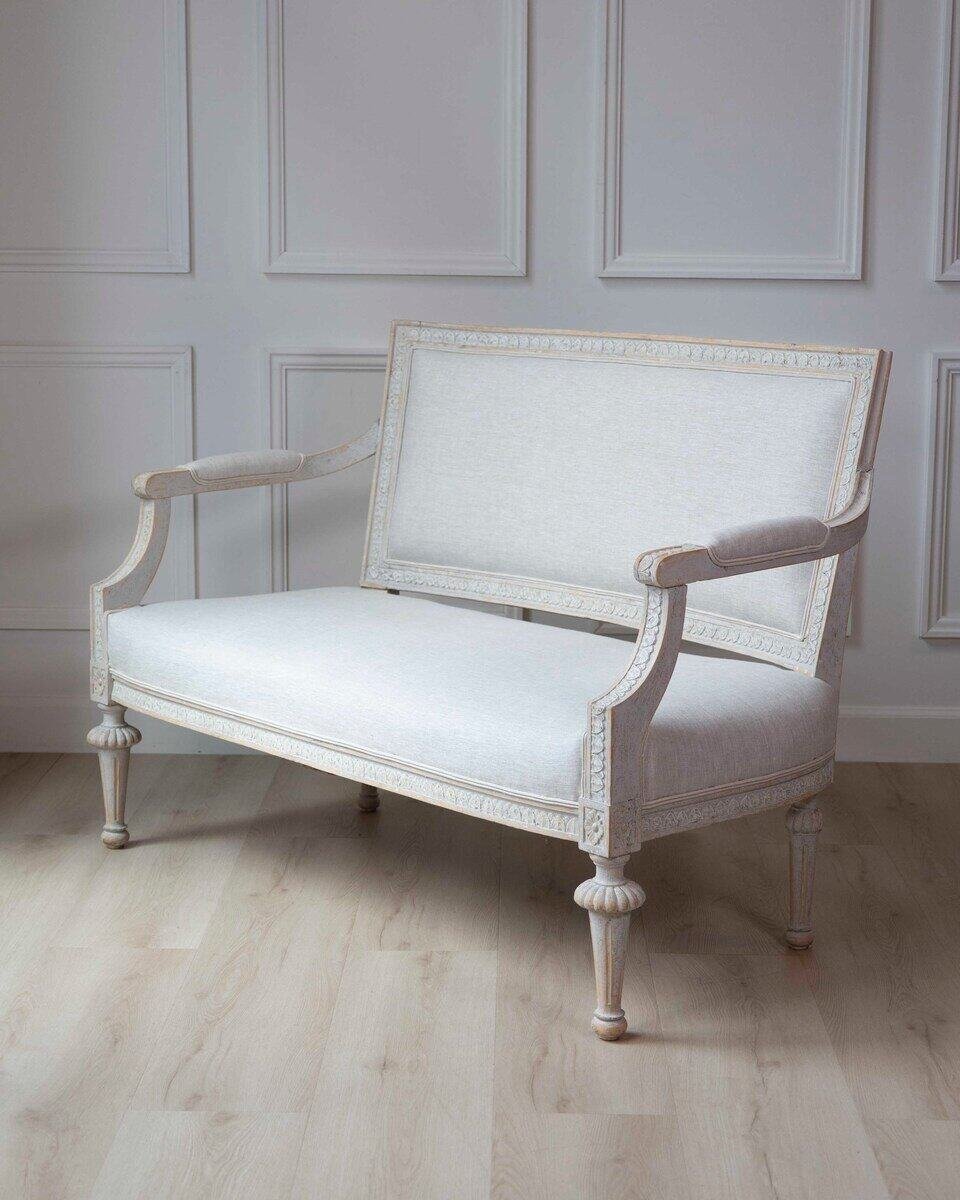 Swedish Gustavian Style Settee, c.1910 - JAA